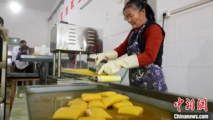 26de6fe66d11571645a0a1baa467d51f_5ab20999-387f-4b22-9b4b-555bdeba39a4_zsite.jpg 26de6fe66d11571645a0a1baa467d51f_5ab20999-387f-4b22-9b4b-555bdeba39a4_zsite.jpg