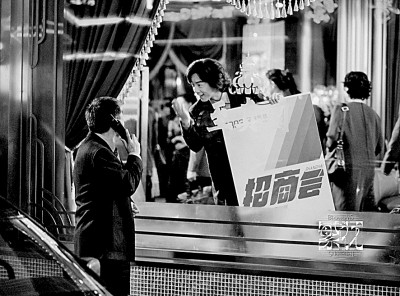 《繁花》中，時(shí)代才是看不見(jiàn)的主角